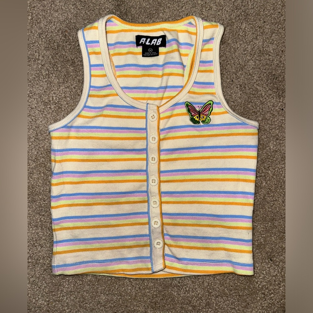 Crop top